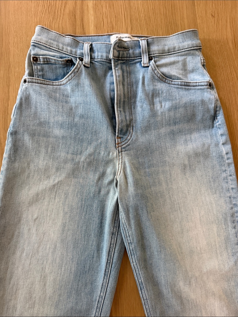Reformation Light Wash Straight Leg Jeans Size 25